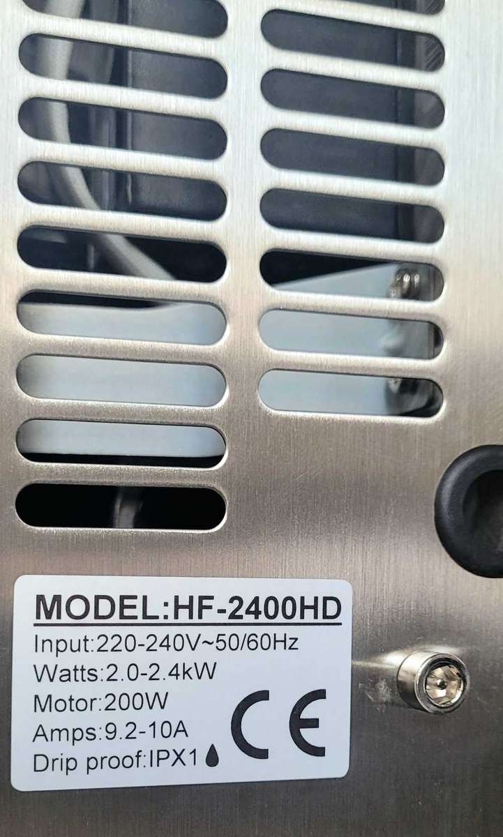 LAST ONE... Infra-red 2.4Kw Automatic Wall-Mount Hand Dryer (HF2400HD) - NO MOUNTING SCREWS