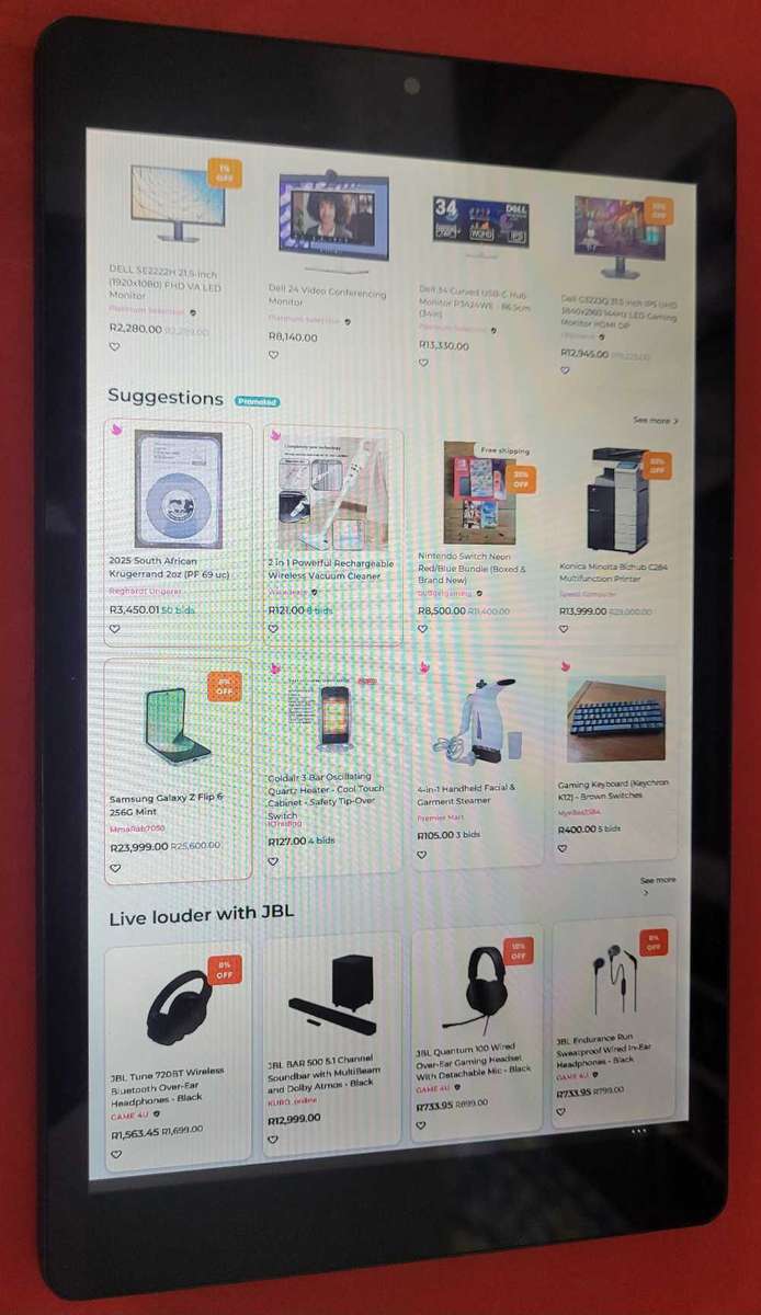 Windows 8" 16Gb NEXT BOOK WI-FI Tablet. (Almost Brand New)