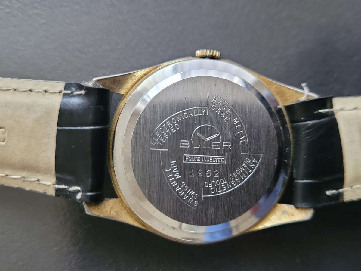 BULER NIVAROX (1262) 17 Jewels Hand-Wound Anti-Magnetic Diamond-Tooled Wrist Watch. WORKING...