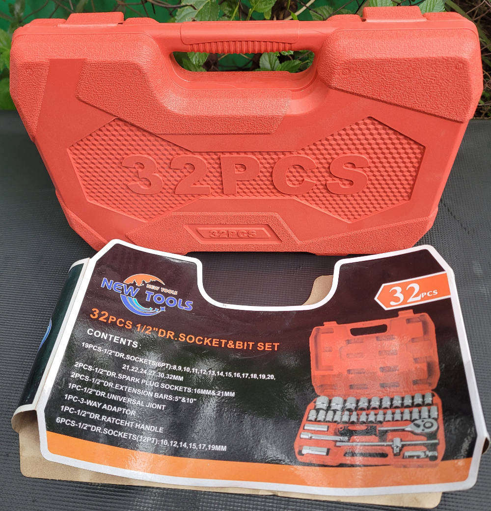 32-Piece 1/2Inch-Drive Tool Kit