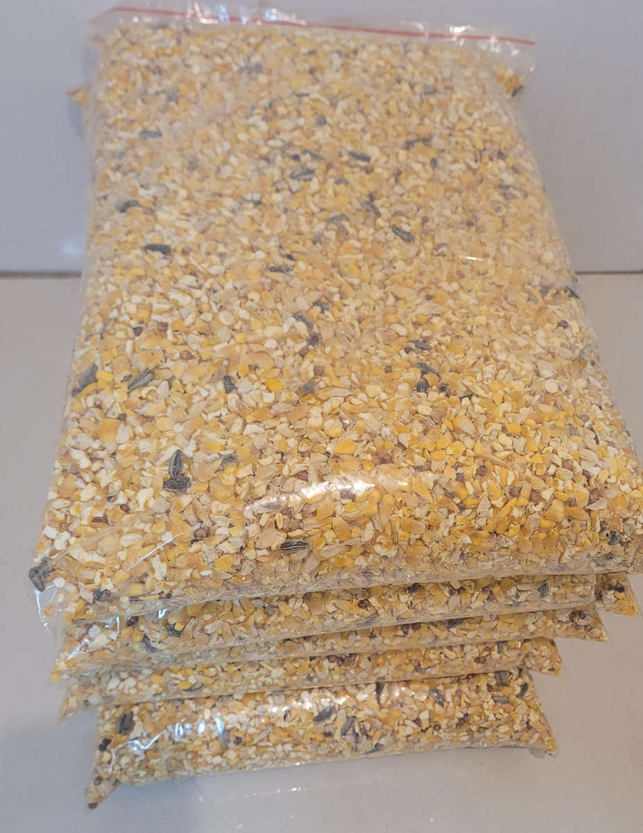 2Kg Mixed Fowl Feed (Bid Per Pack)
