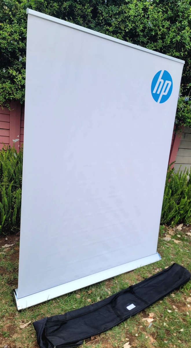 LARGE Heavy Duty Aluminium Pull-Up Banner/Portable Advertising Display. (150x210)cm x 9Kg.