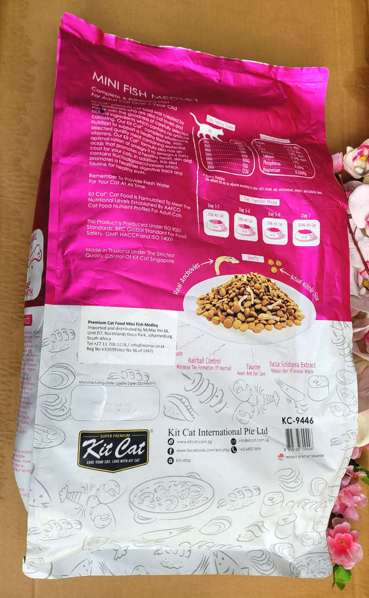 5.0Kg MINI FISH MEDLEY Complete & BALANCED DIET For Adult Cat 1 Year And Older-BB: 23 04 23