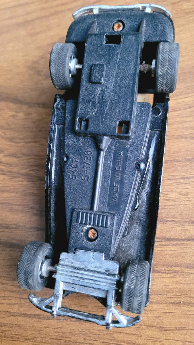 Vintage Collector`s Toys. (Lot 1)