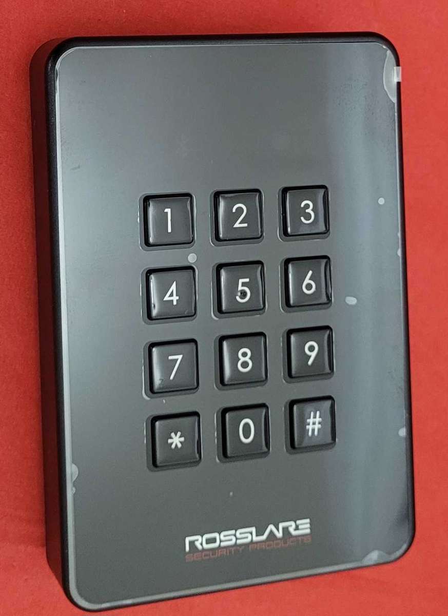 NEW/UNBOXED..ROSSLARE AY-H6355BT CSN SMART BLUETOOTH & RFID Card Reader With Back-Lit Keypad