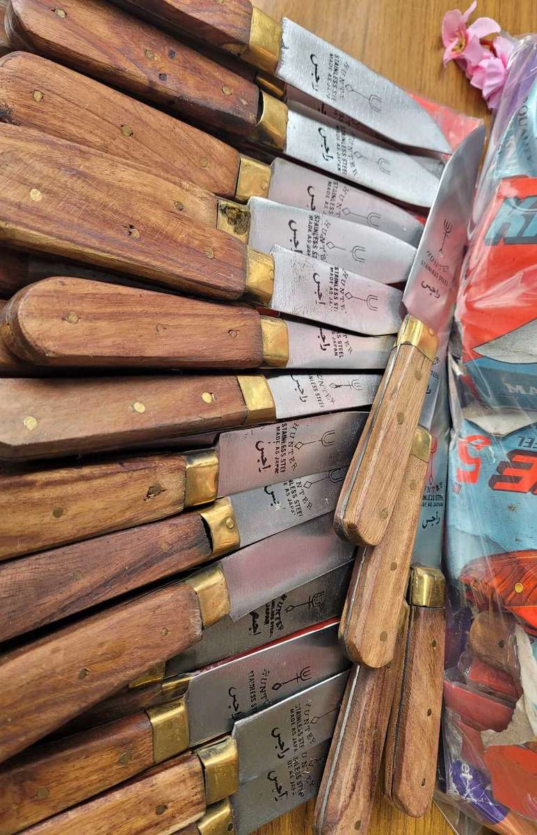 UNUSED...Japanese Super-Sharp HAND-MADE Kitchen/Bush Knives.  (Bid Per Knife -To Take 12x OR More)