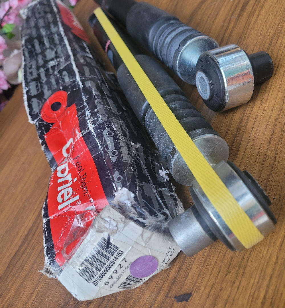 GABRIEL Rear Axle Twin-Tube Telescopic SHOCK ABSORBER - Fits RENAULT MEGANE 1995-2003 (Part: 69927)