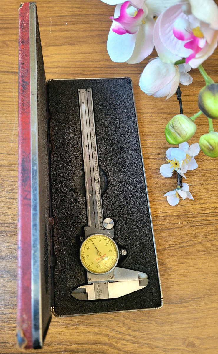 ORIGINAL Vintage LS STARRETT N0.120, 6" Dial Caliper (As Pictured)
