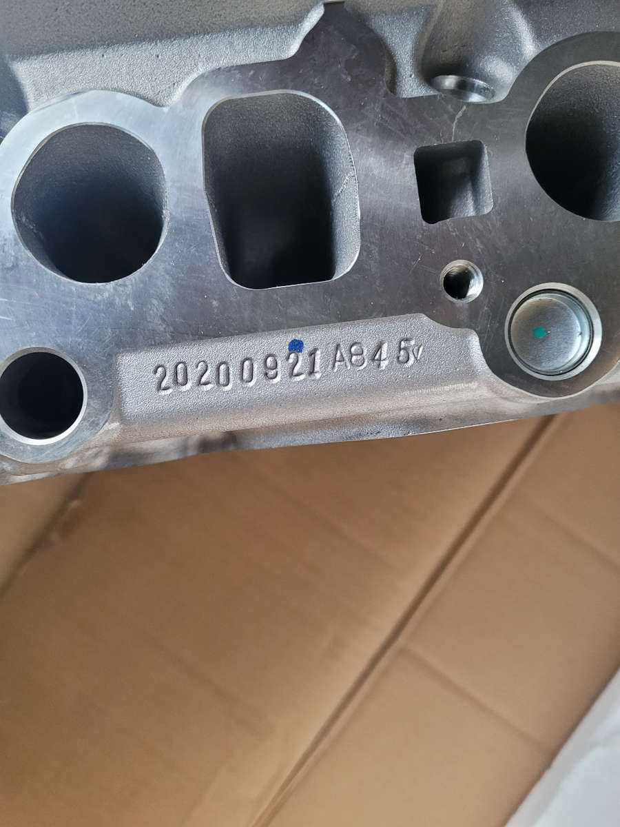 ISUZU KB 250/KB300 Bare Cylinder Head (4JJ1 /4JK1,  D-TEQ, D-MAX)