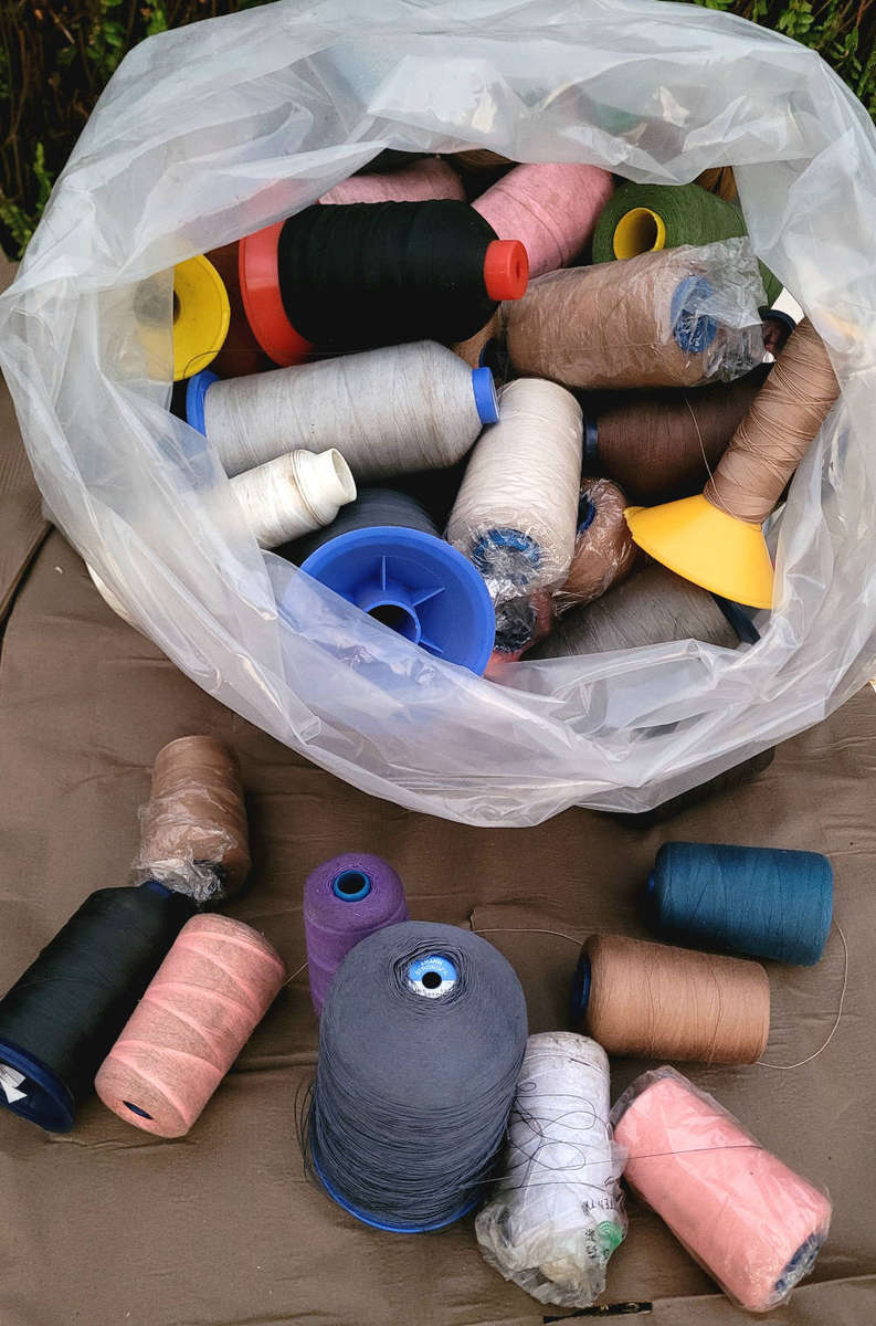 120x UNWRAPPED Assorted Sewing Threads With Some Dust As Pictured. (Bid Per Piece-To Take all 120x)