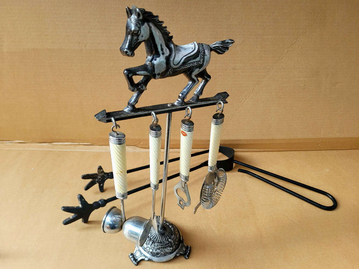 Kitchen Decorative Cutlery-As Pictured. (Bid Per Lot)