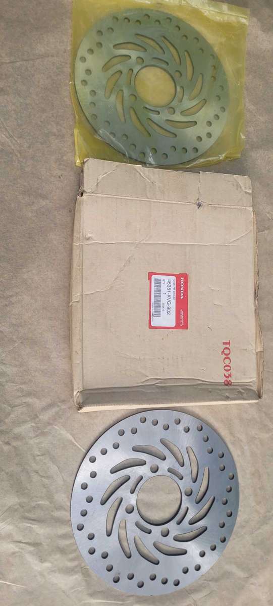 UNBOXED Genuine HONDA Front Brake Disk 45351-KVG-902 (Bid Per Piece)