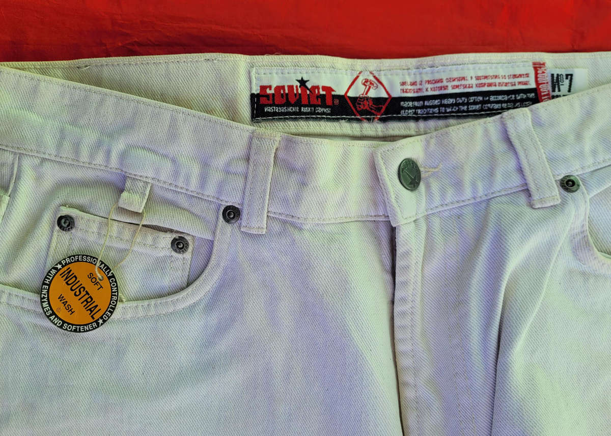 UNWRAPPED..SOVIET No.7 Loose-Fit Jeans (34)