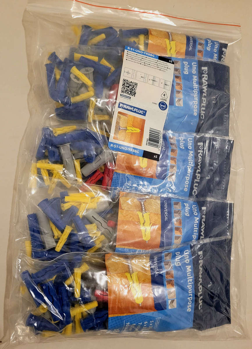 PRAWLPLUG  Uno Multipurpose 80 Plugs-Pack. Bid Per Pack - (To Take ALL 5 Packs)