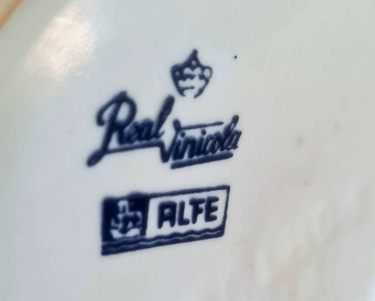 RARE...Floral Blue Wine Ceramic Jar. Full. Broken Seal With Very Light Leaks. Real Vinicola ALFE