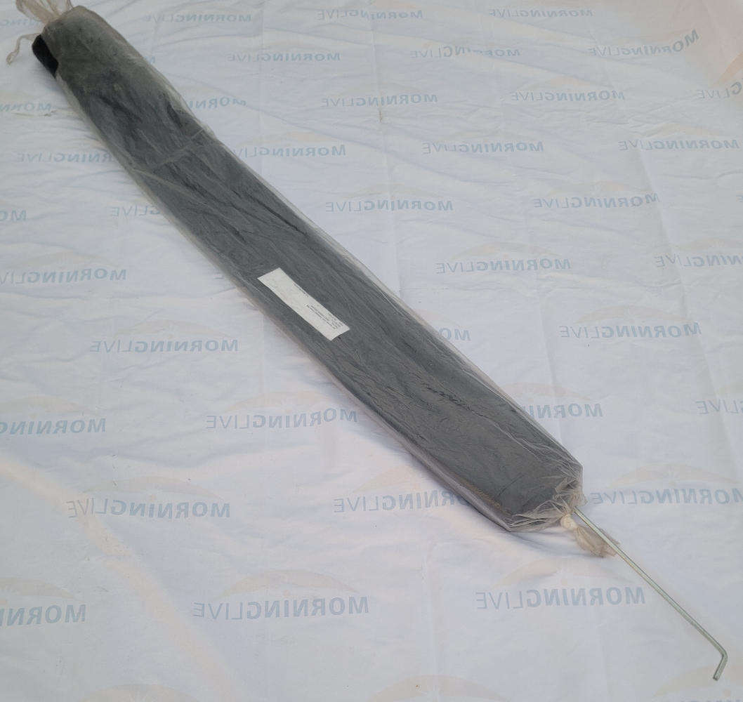 J97 Double Cab  Tonneau Cover Kit. Part No. (YM3D-D86500-ABAAW)