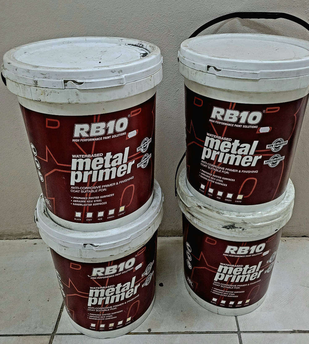 20L  RB10 (WHITE COLOUR) Anti-Corrosive METAL PRIMER (Bid Per Piece)