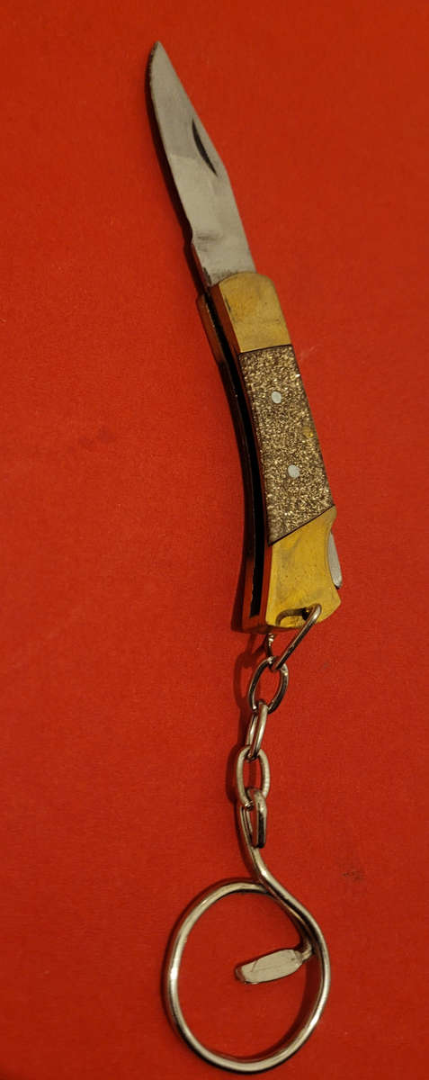 Unused.. Vintage Hand Made Brass-Capped Stainless Steel Mini Pocket Knives. (Bid Per Knife)