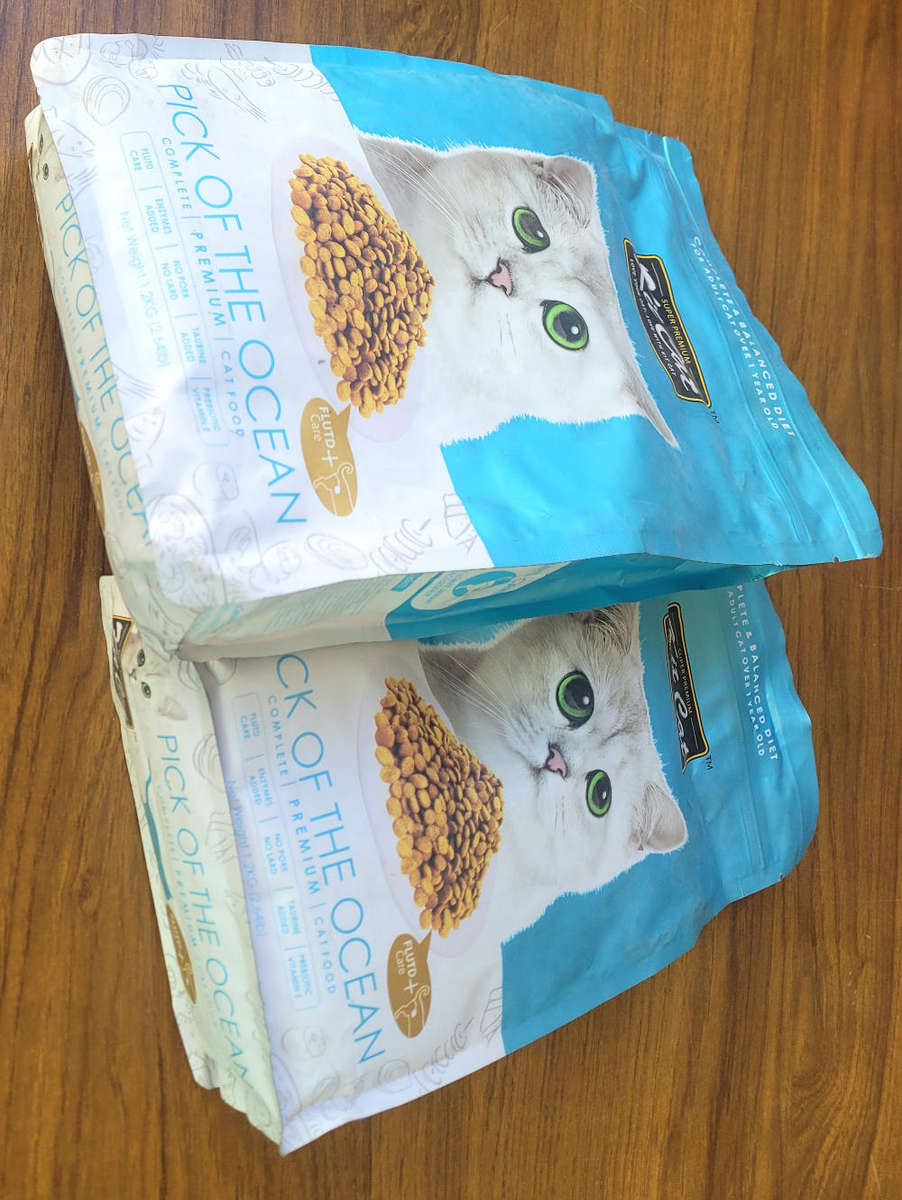 1.2Kg PICK OF THE OCEAN Complete And Balanced Diet For Adult Cat-1 year And Older. EXPIRY: 23 04 25