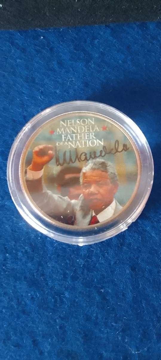 2013 Nelson Mandela Father of a Nation - SA Commemorative Coin - JF KENNEDY DOLLAR
