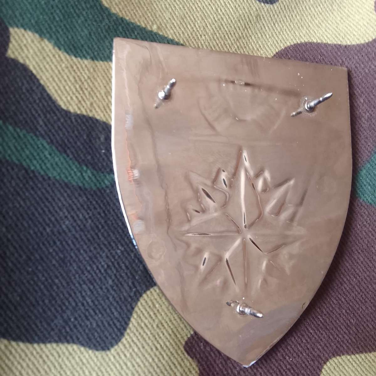 SADF/SA ARMY  5 RECCE SHOULDER FLASH - WITH PINS