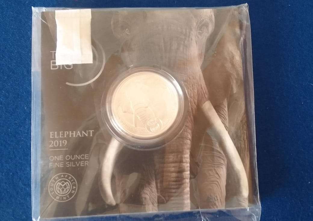 SILVER SPECIAL - LOW START!  2019 BIG FIVE ELEPHANT COIN - IN SEALED BLISTER PACK -