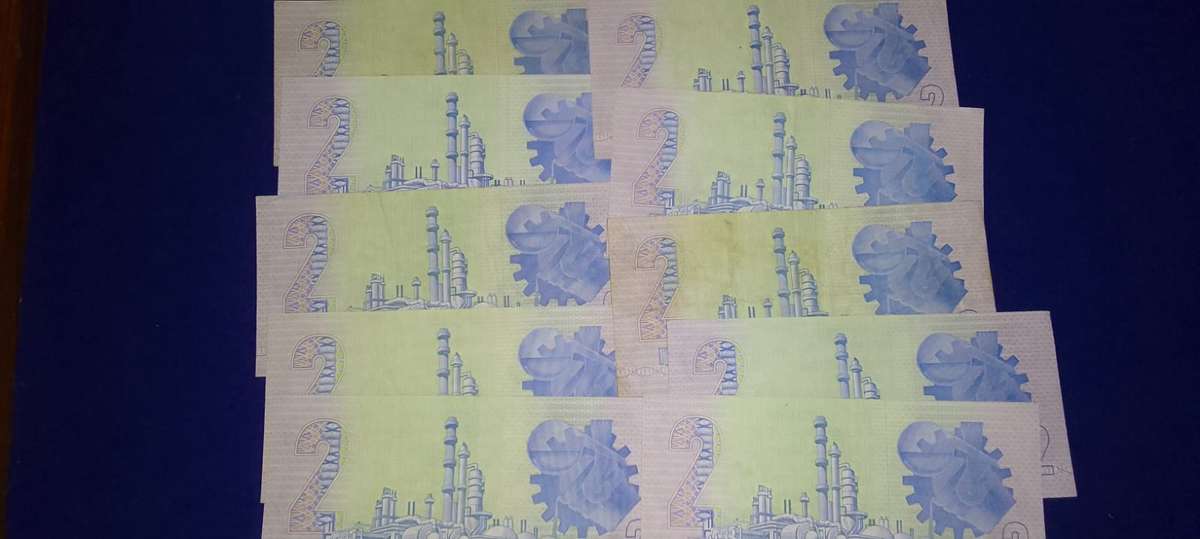 TWO RAND  GPC DE KOCK (80's) CLEAN CONDITION - 10 NOTES