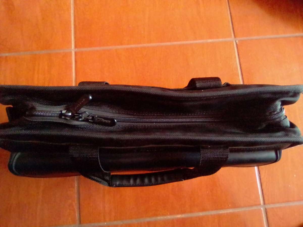 Briefcase or laptop bag (Targus brand)