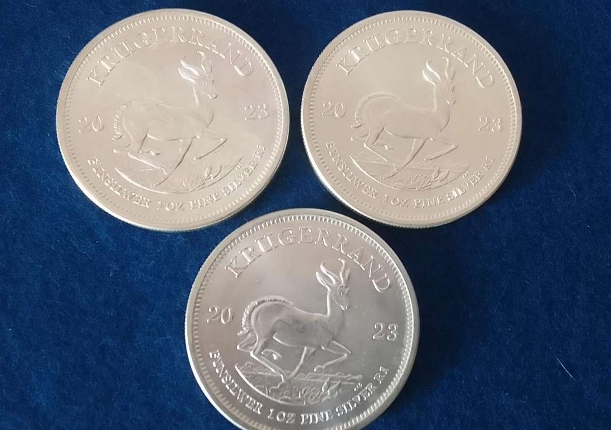 2023 1OZ SILVER COIN (BU) - 3 AVAILABLE - BID PER COIN