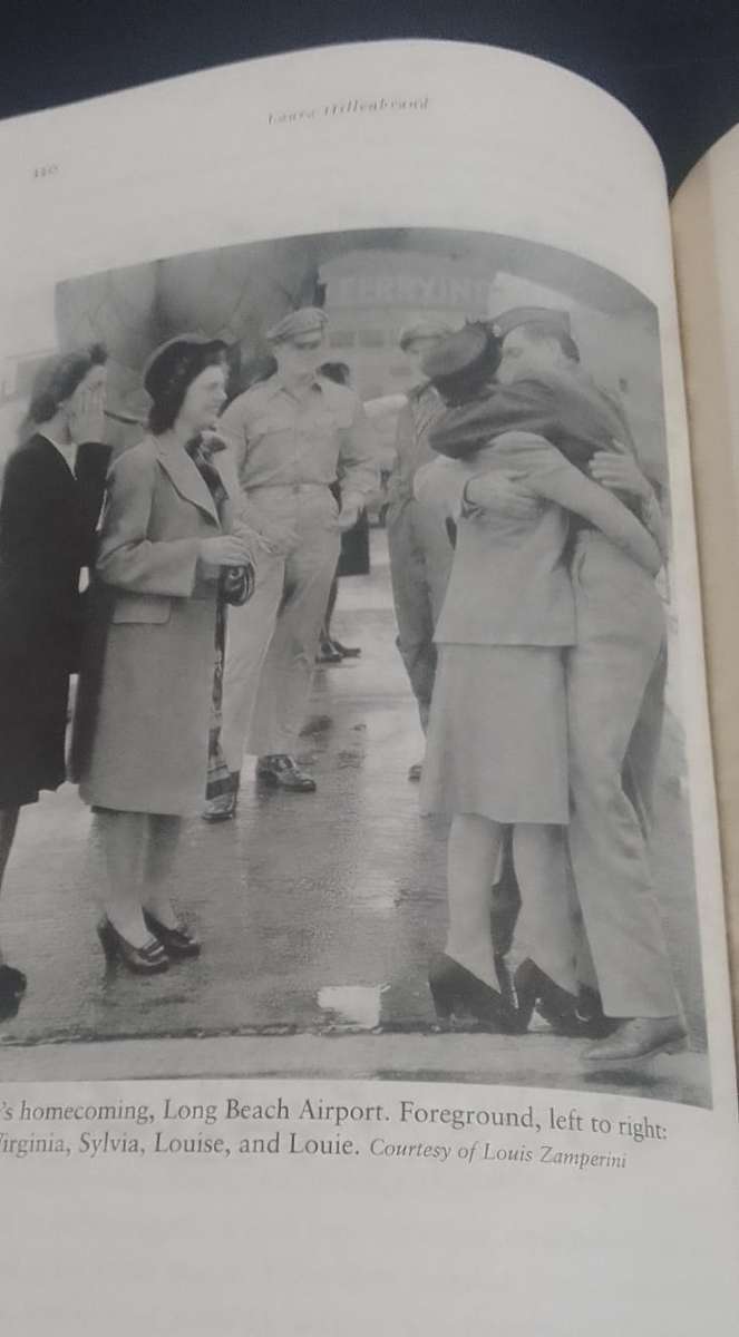 Book: UNBROKEN - Laura Hillenbrand - A World war II story of survival, Resilience and redemption