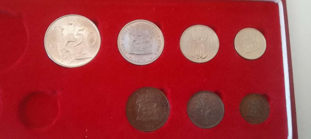 1974 RSA UNCIRCULATED COINS - PARTIAL SET