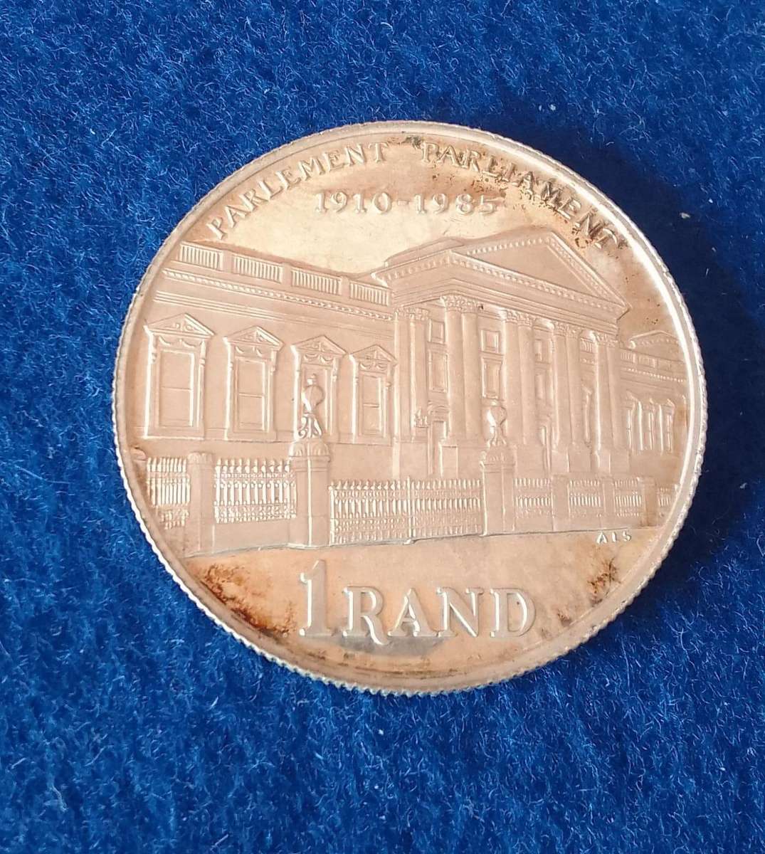 Silver Sale!  Low start - 1985 SILVER ONE RAND PARLIAMENT PROOF COIN