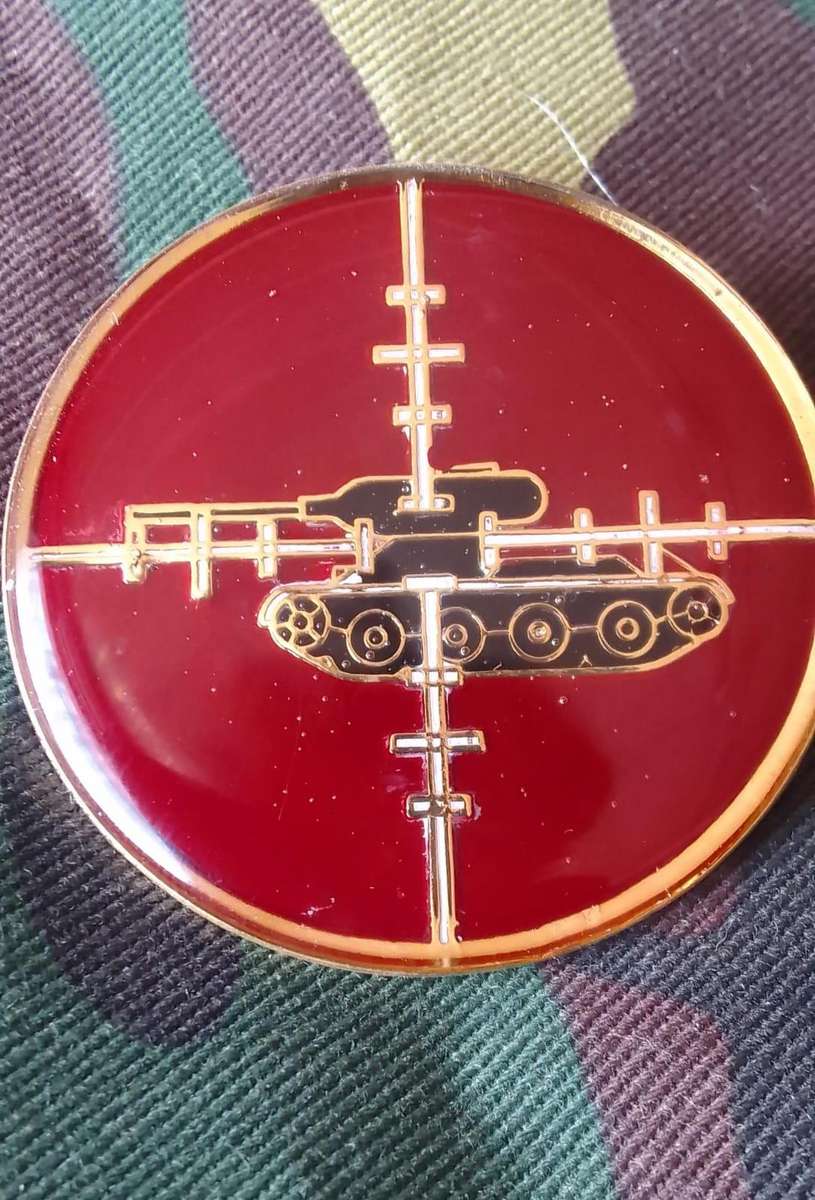 SADF/  SA ARMY 44 PARACHUTE BRIGADE ANTI-TANK SHOULDER FLASH