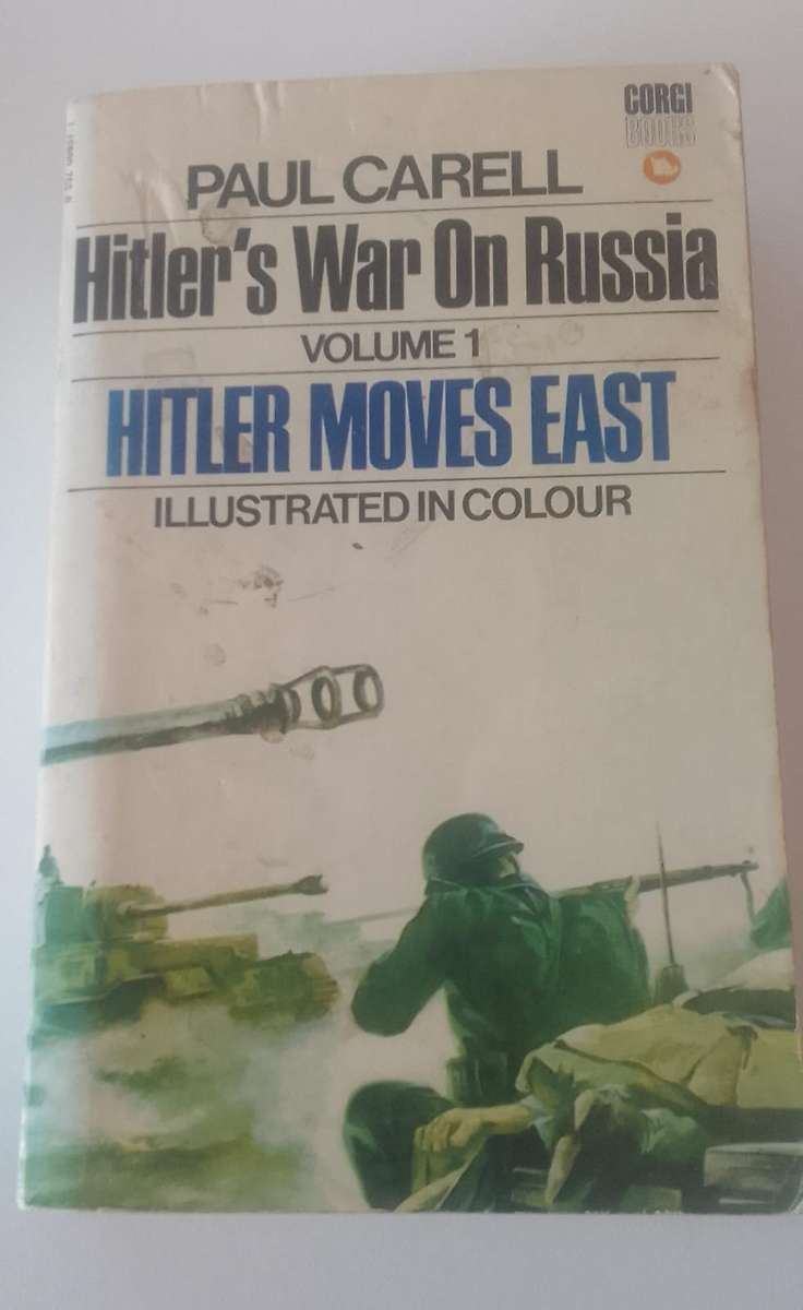 Book: Hitler's War on Russia (Vol 1) Hitler moves East - Paul Carell
