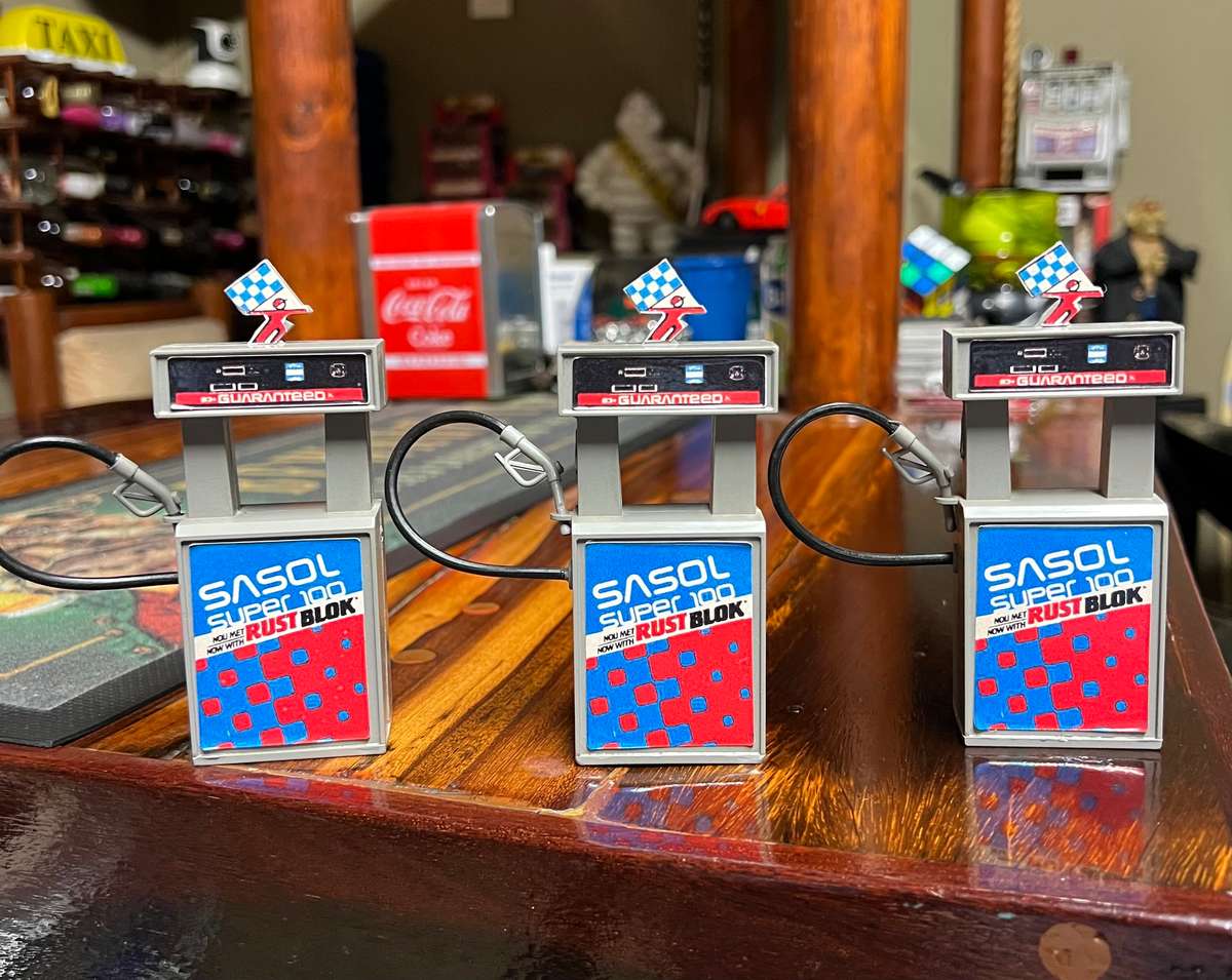 Sasol petrol pumps - AMA- Glug - Glug - vintage collectible