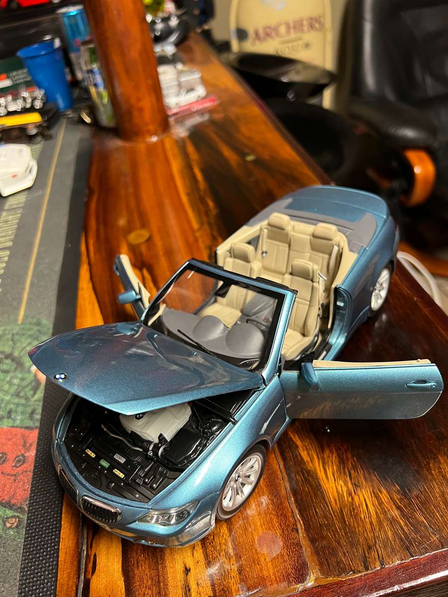 Bmw 6 series convertible - 1/18 model by Kyosho