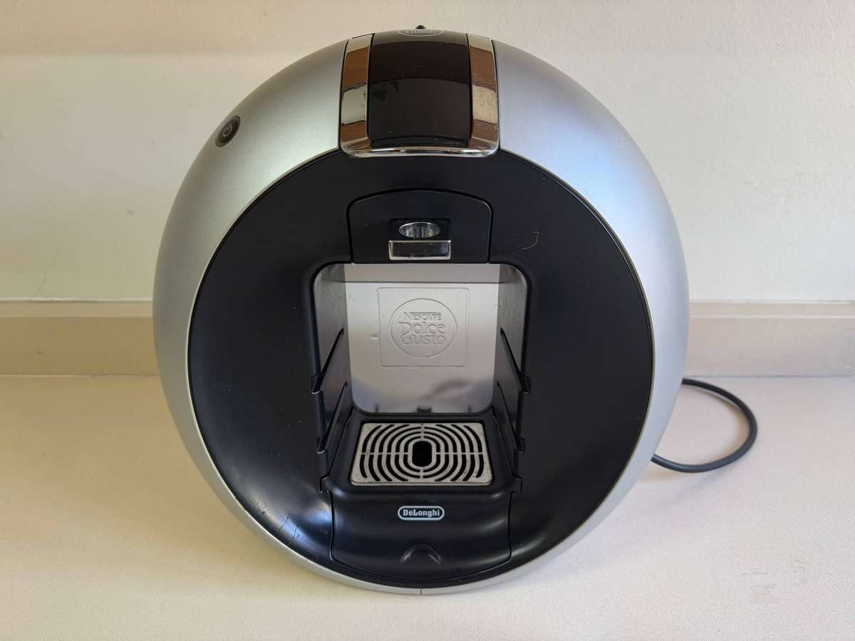 Delonghi Nescafe Dolce Gusto Capsule Coffee Machine