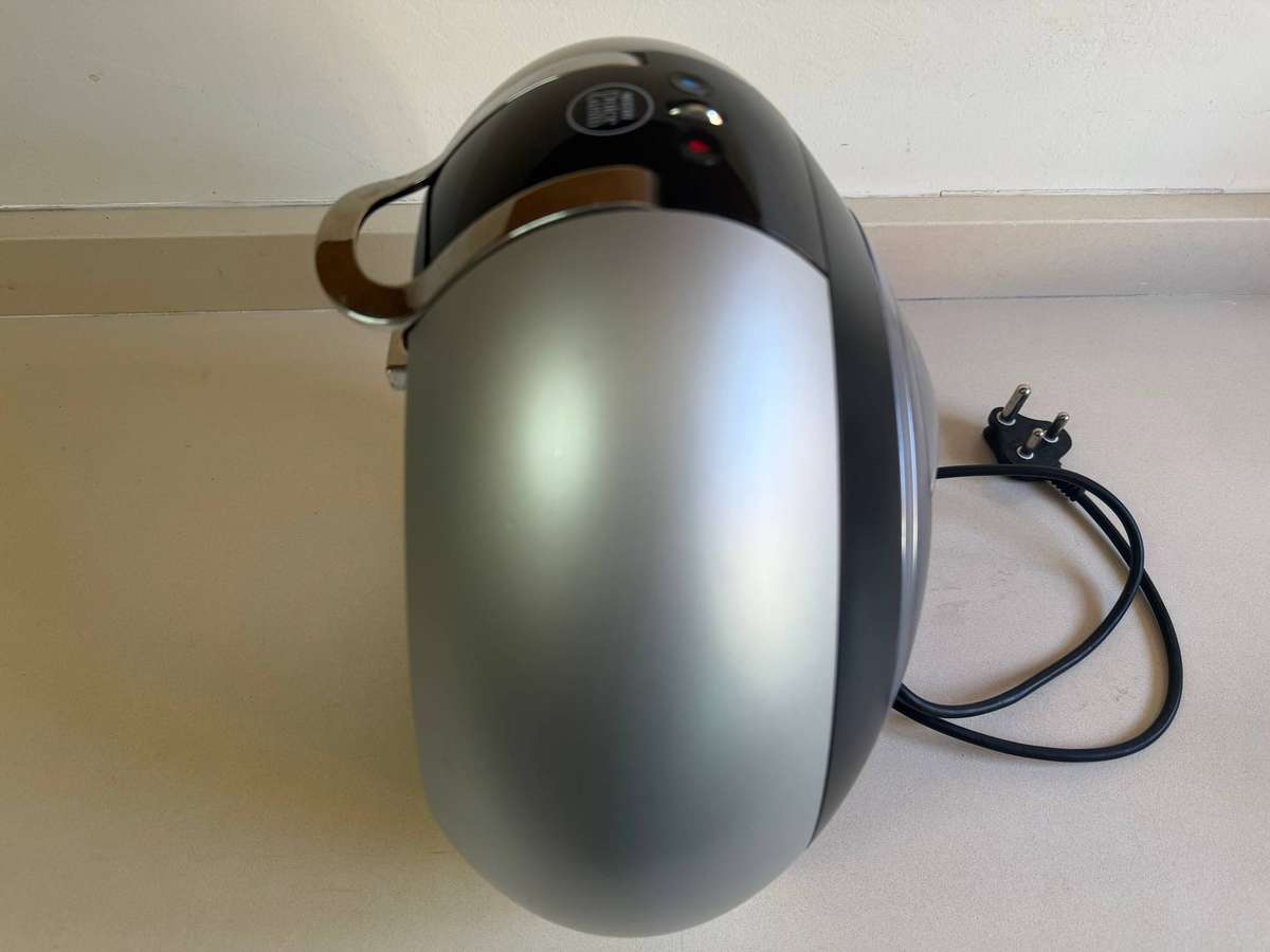 Delonghi Nescafe Dolce Gusto Capsule Coffee Machine