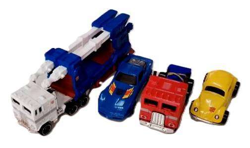 Hot Wheels Track Fleet Ultra Magnus Transformers Car Transporter