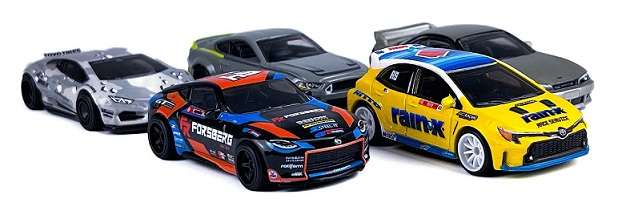 Hot Wheels Hotwheels Car Culture Slide Street 2 Toyota GR Corolla 2023 "Rain-X" 1/64 scale