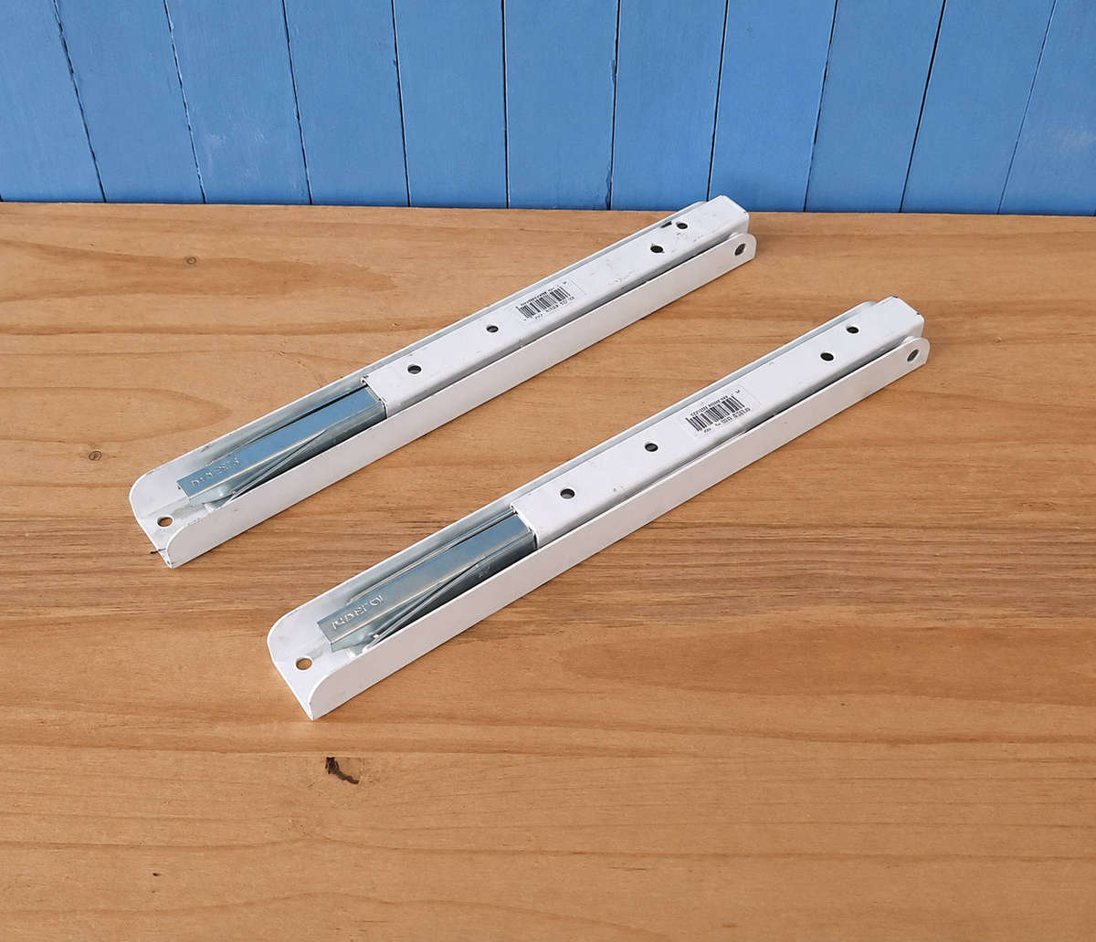 Collapsable Shelf Brackets