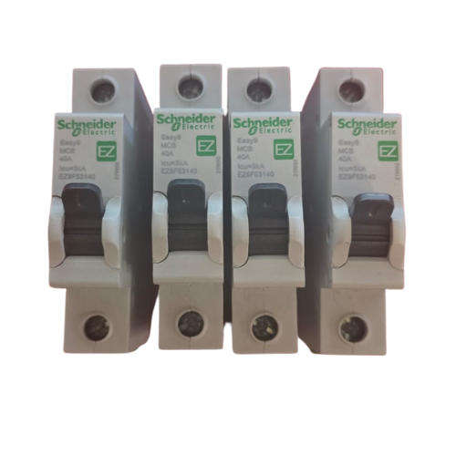 Schneider Electric Single Pole Circuit Breakers 40AMP Bundle of 4