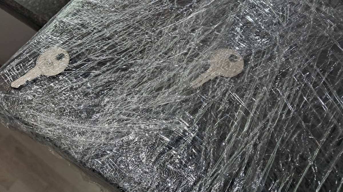 EC-437 CASH DRAWER 5 Note, 10 Coin, Printer Kick refurbished with 2 keys