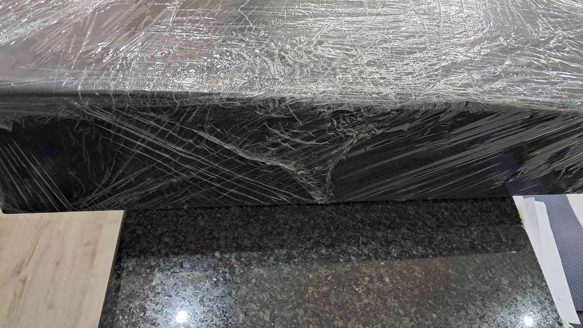 EC-437 CASH DRAWER 5 Note, 10 Coin, Printer Kick refurbished with 2 keys