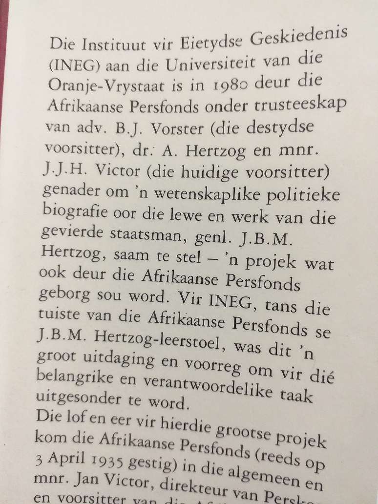 Generaal JBM Hertzog Sy Strewe en Stryd (2 Volumes)