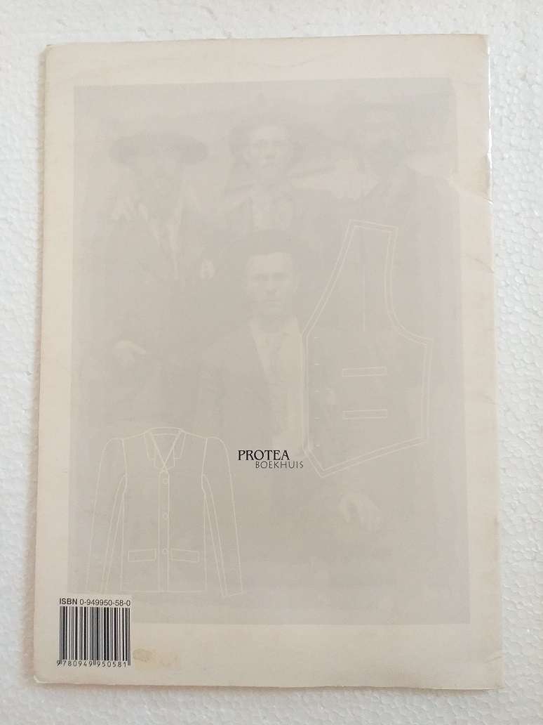 Kleredrag tydens die Anglo Boereoorlog 1899-1902 (A Malan & Annemarie Carelsen)