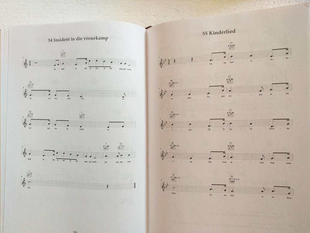 Kommandeer! Kommandeer! Volksang uit die Anglo Boereoorlog (Pieter W Grobbelaar) HARDEBAND