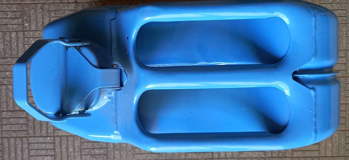 20 L Blue metal water jerry can as used by NATO forces (Pro  Quip)
