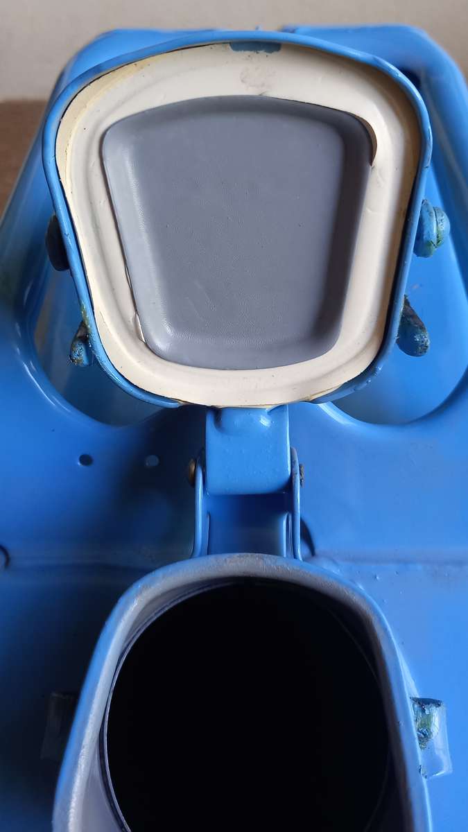 20 L Blue metal water jerry can as used by NATO forces (Pro  Quip)