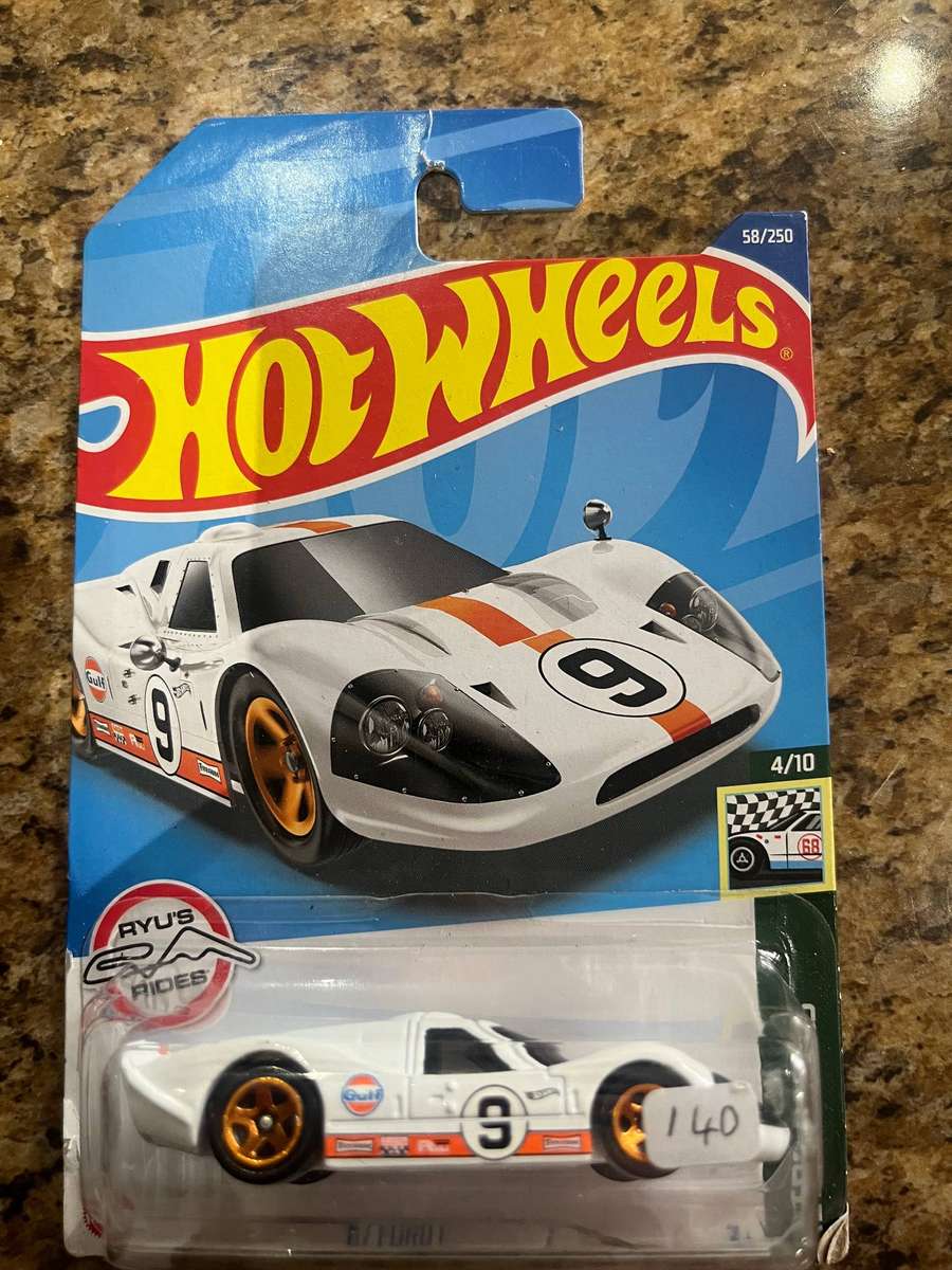 Hot wheels long card import Ford GT